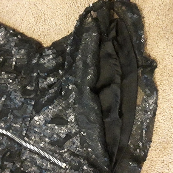 Forever 21 Small Sequin Top Sexy Bling Glam Goth Dressy Tank Peplum ZipBack Club - Picture 4 of 5